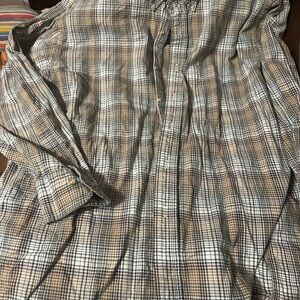 Van Heusen Men’s Casual Button-Down Plaid Shirt in Tan, White & Black